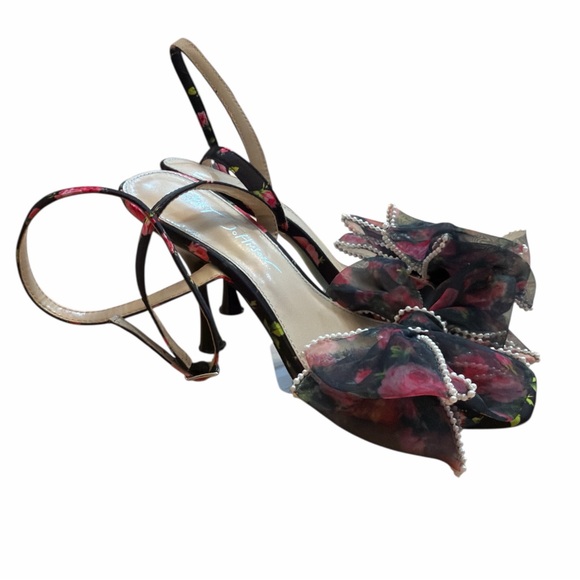 Betsey Johnson Luz Floral and Pearl Bow Ankle Strap Heels - Picture 2 of 9